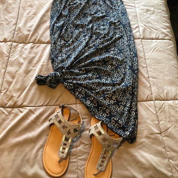 ❤️SALE❤️Boho navy and cream maxi skirt. - Picture 6 of 8